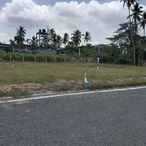 Land for Sale in Pellandeniya Junction