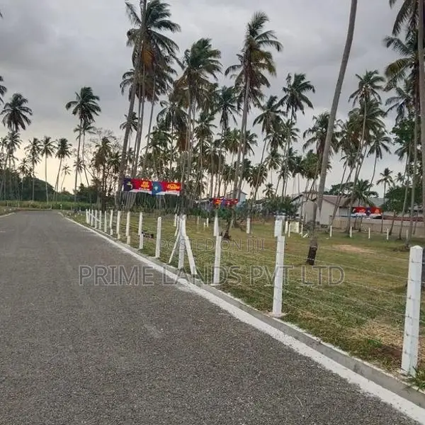 Land for Sale in Pellandeniya Junction