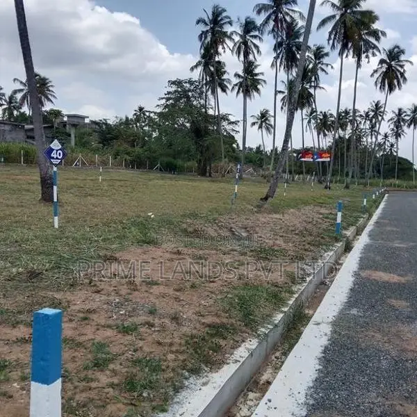 Land for Sale in Pellandeniya Junction