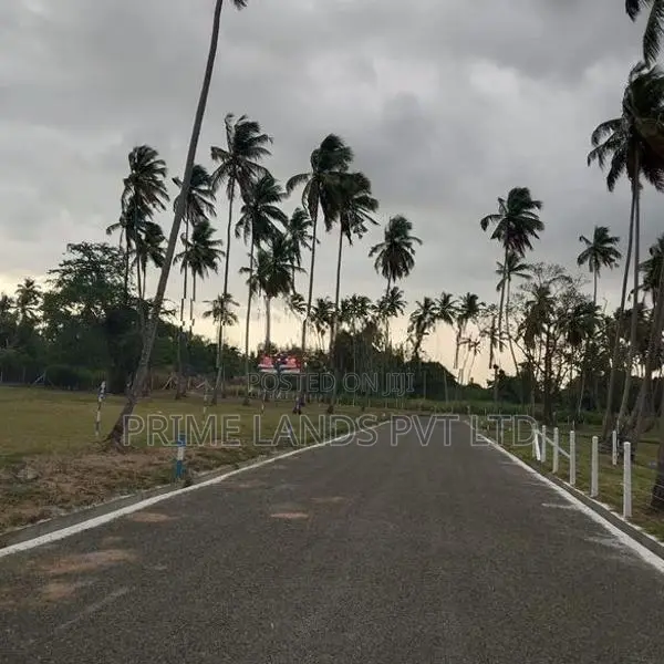 Land for Sale in Pellandeniya Junction