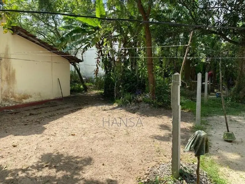 Ja Ela Land With House For Sale In Ja-Ela