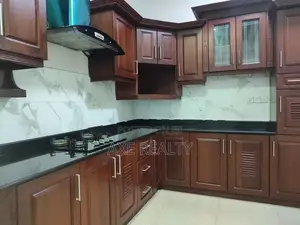 4 Bed Apartment For Sale In Colombo 05