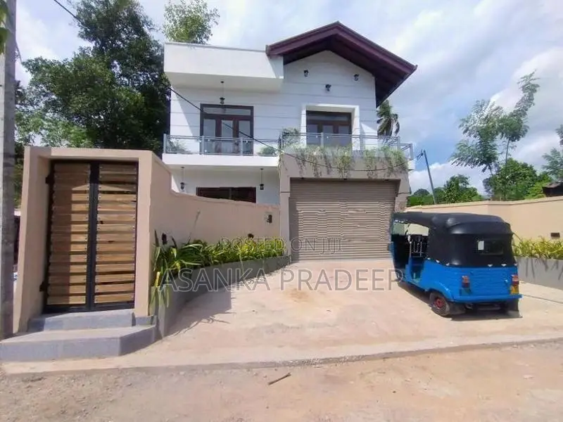 වෙල්‍යායකට මුහුන්ලා පිහිටි අලුතින්ම ඉදිකරන ලද දෙමහල් නිවස විකිනීමටais7