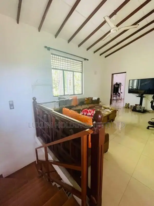 Luxury House For Rent Off KDU Boralesgamuwa [ 2341C ]
