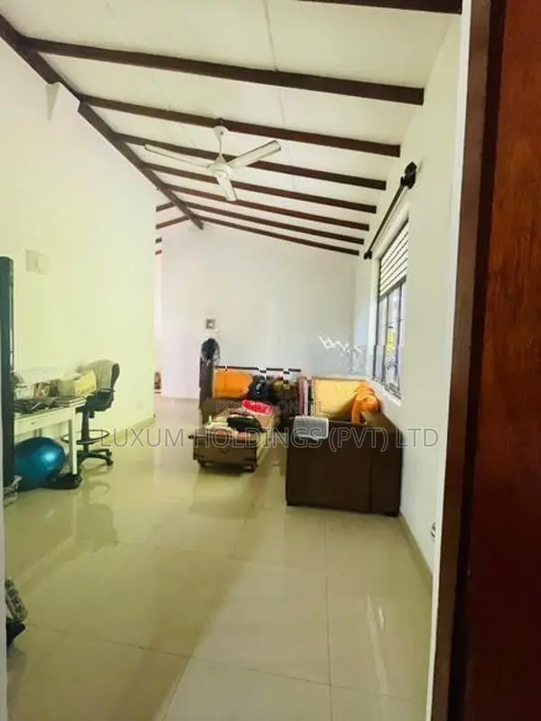 Luxury House For Rent Off KDU Boralesgamuwa [ 2341C ]