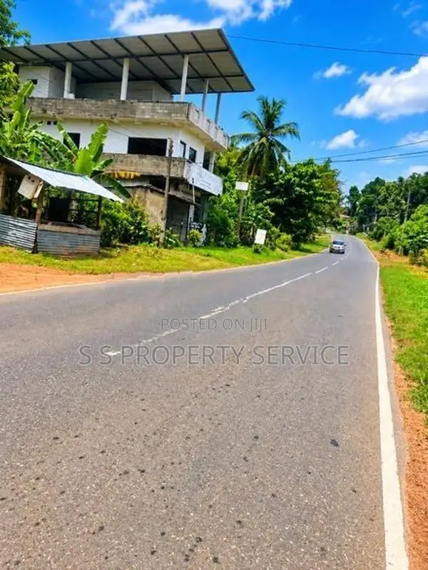 Land for sale in Batepola, Wathuragama (SSPL-528)