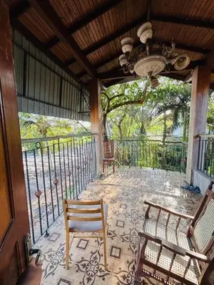 24 Perches - 4 Bedrooms Two Storied House For Sale Ja-ela