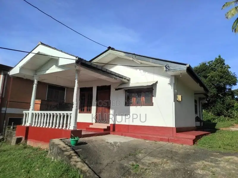 Panadura, හිරණ පාරෙන් සියලු පහසුකම් සහිත අගනා නිවසක් කුලියට දීමට ඇත