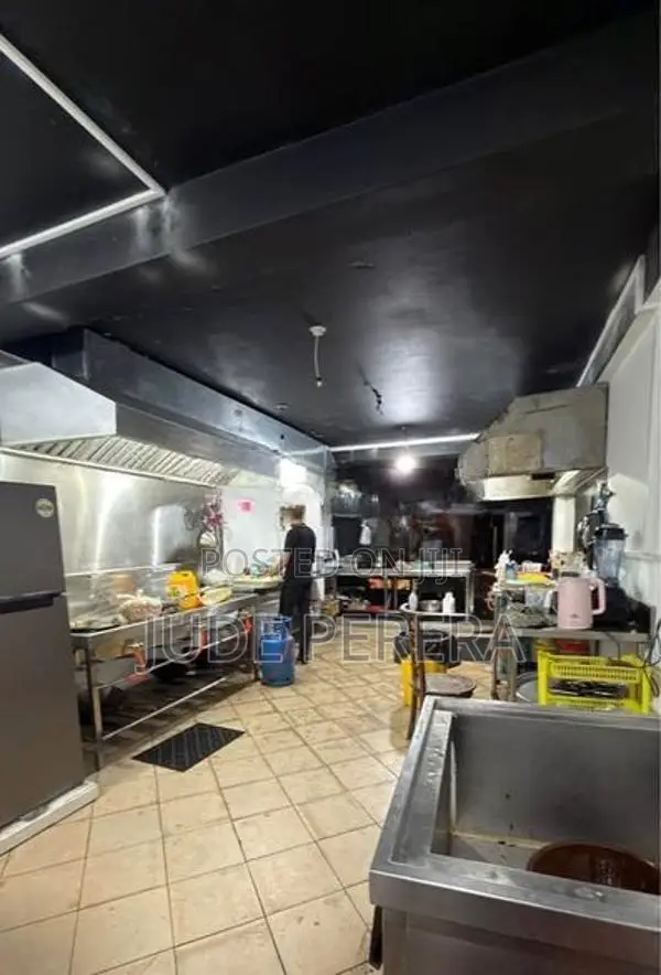 Nugegoda Restaurant Rent විජේරාම ප්‍රදේශයේ විශිෂ්ට ව්‍යාපාරික අවස්ථාවක