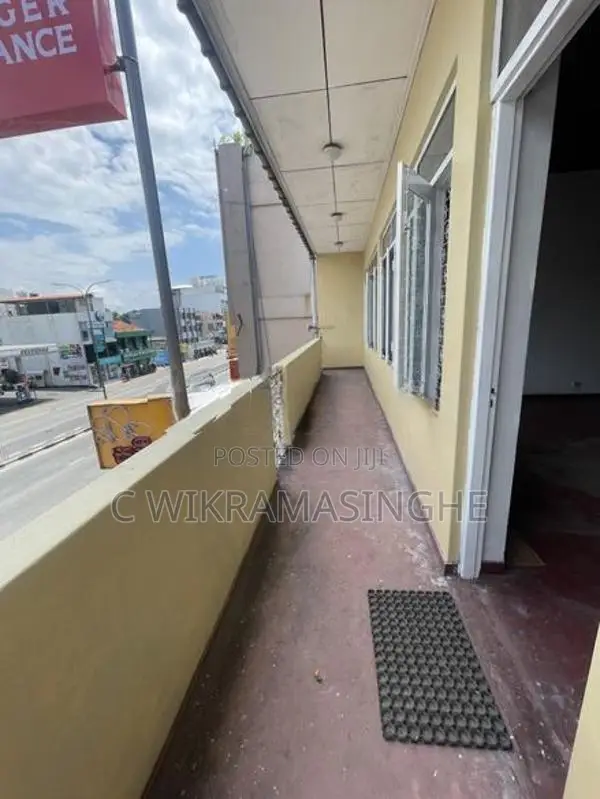 Building for Rent Colombo 8