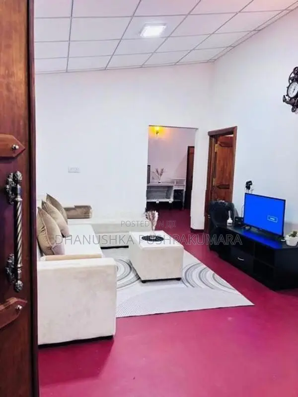 House For Rent - Ampitiya