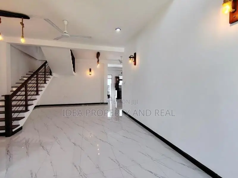( SDS-721 ) VALUABLE 2 STOREY HOUSE FOR SALE IN MAHARAGAMA