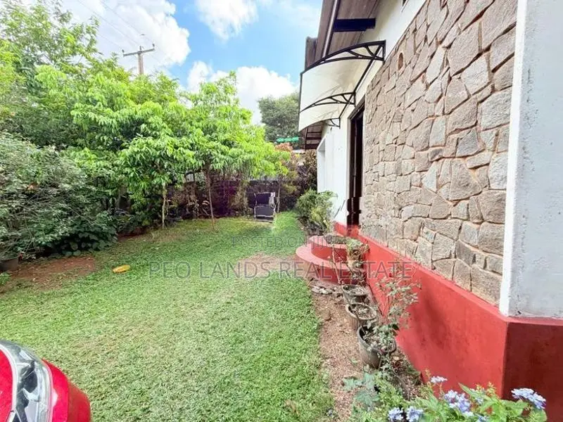 (SL1629) 19.5 Perch Land for Sale in Nugegoda Mirihana