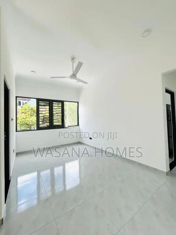 Modern House For Sale Piliyandala