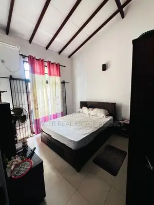 House For Sale in Ja Ela