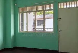 Spacious 7-Bedroom House for Sale in Prime Colombo 10 – Hedges Court