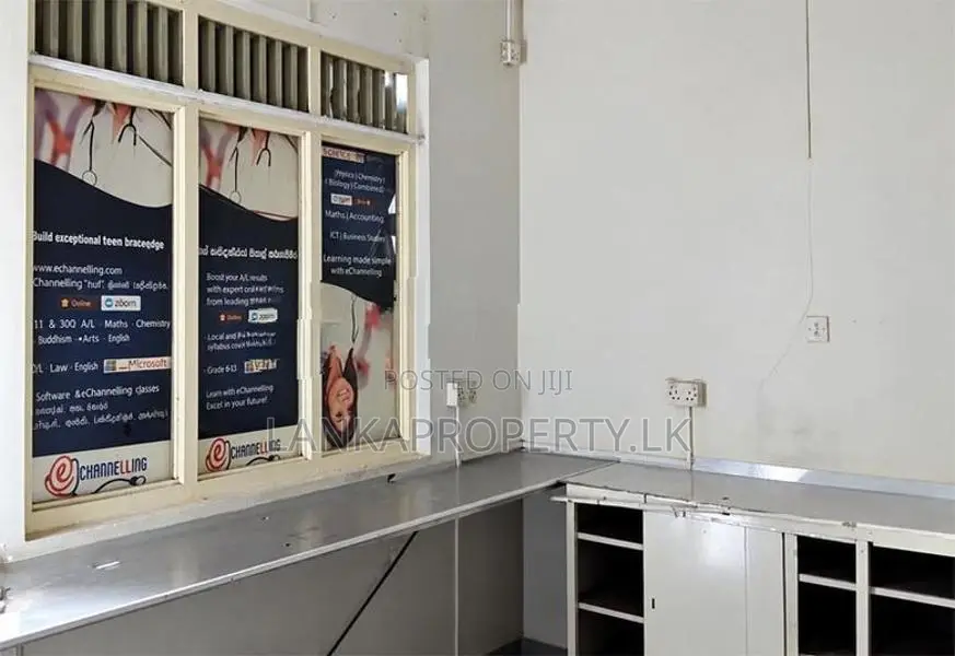 Spacious 7-Bedroom House for Sale in Prime Colombo 10 – Hedges Court