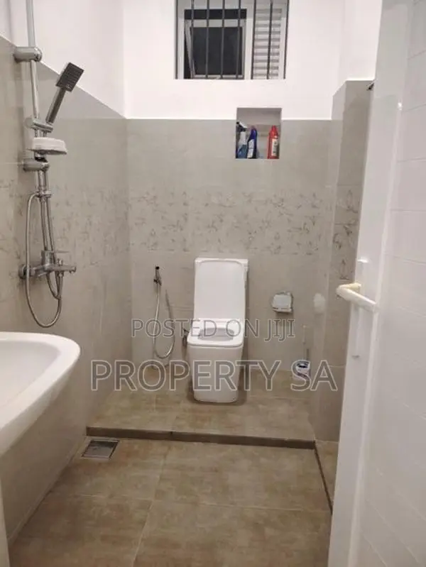 Brand New Ground floor unit For Rent in Dehiwala Close to Galle Road
