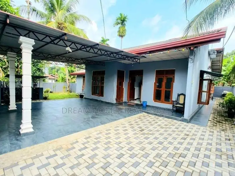 House for Sale in Mattegoda, Kottawa