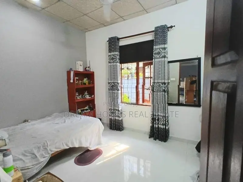 House for Sale in Mattegoda, Kottawa