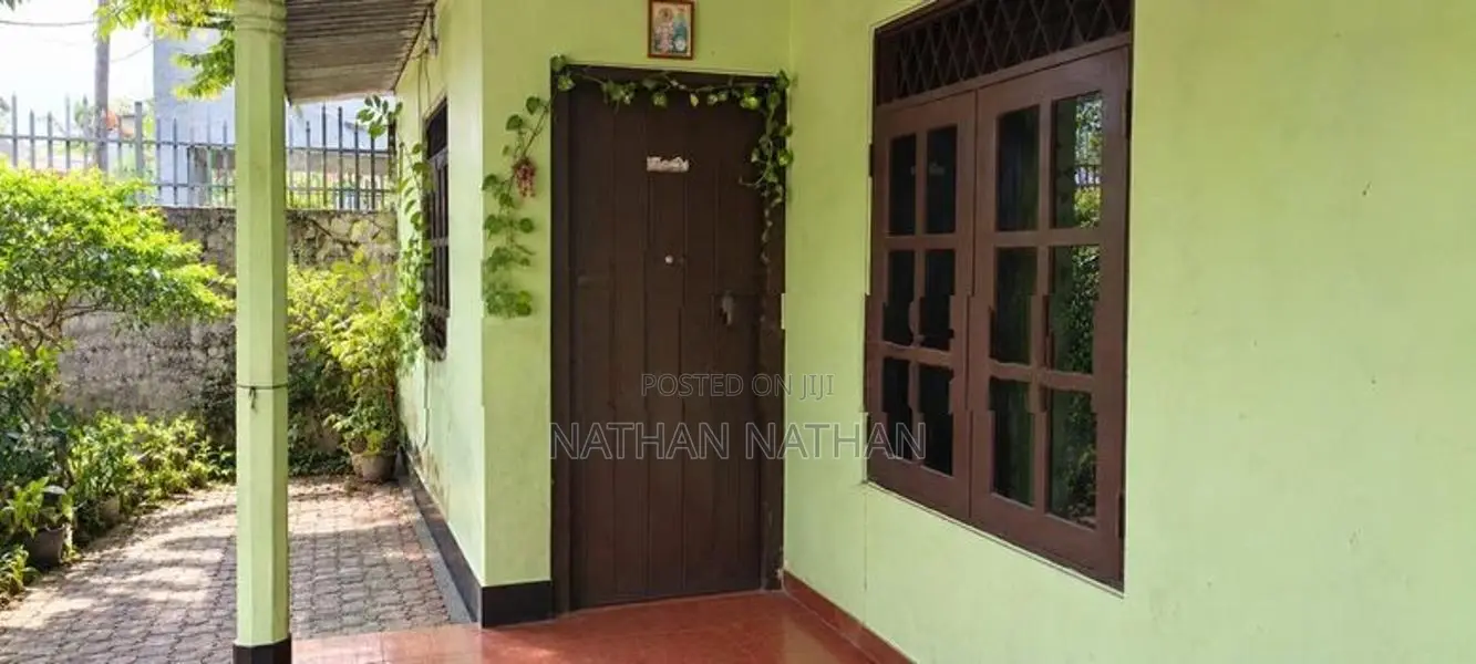 Land with House for Sale in Wattala