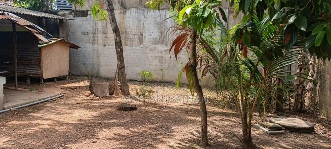 Land with House for Sale in Wattala