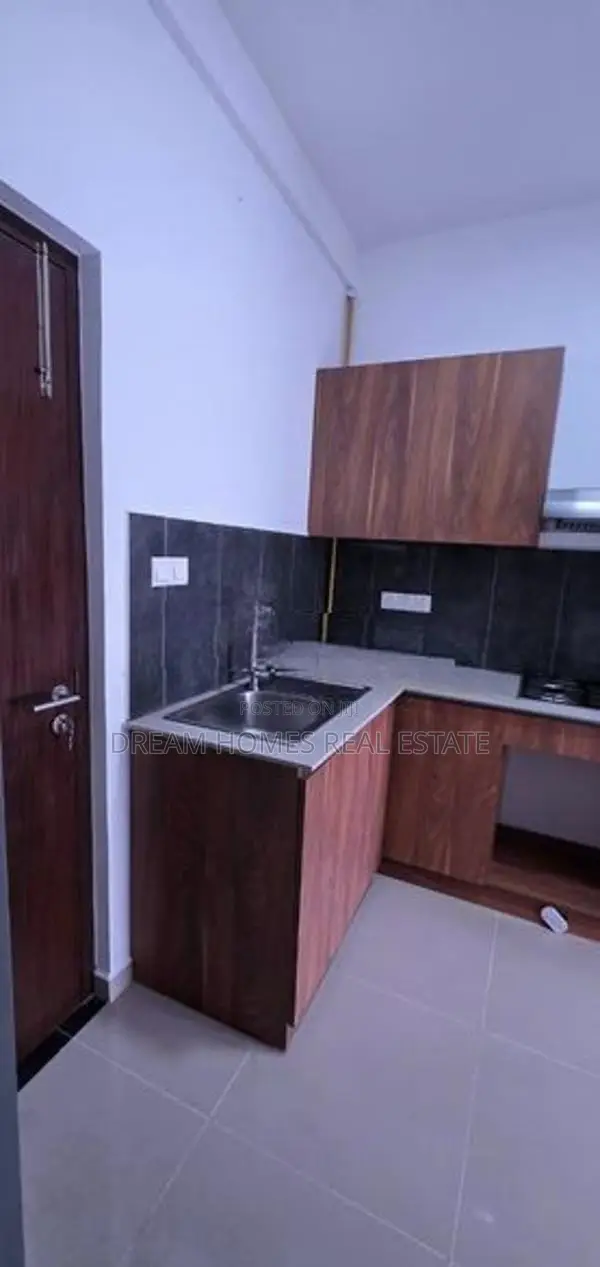 Semi-Furnished 2-Bedroom Apartment for Rent – Malabe
