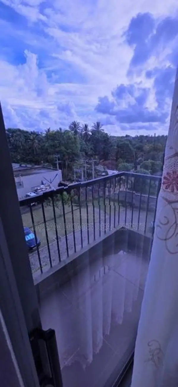 Semi-Furnished 2-Bedroom Apartment for Rent – Malabe