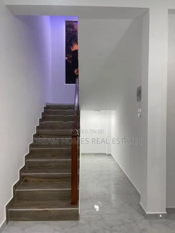 3-Storey House for Sale – Homagama