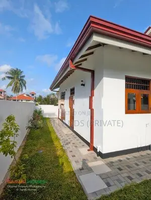 Katuwapitiya, Negombo වල Brand-New 3-Bedroom Single-Storey Home එකක්