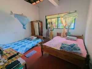 කළගෙඩිහේන Nolimit අසල නිවසක් විකිණීමට