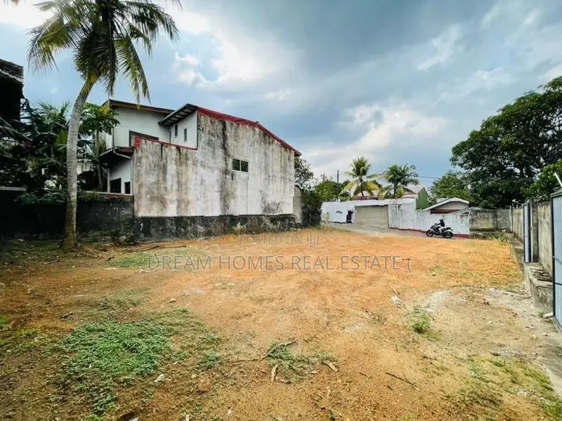 12-Perch Residential Land for Sale – Weli Para, Thalawathugoda