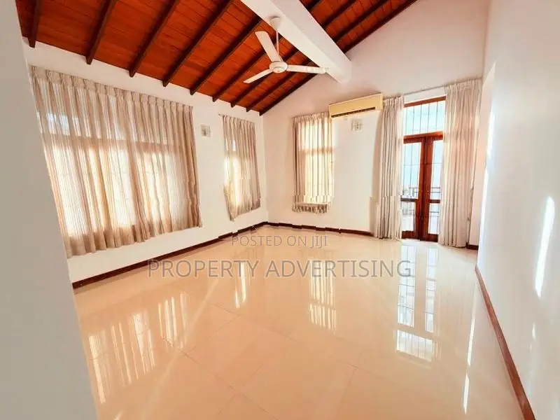 Battaramulla Wickramasinghapura House for Sale in Prime Location