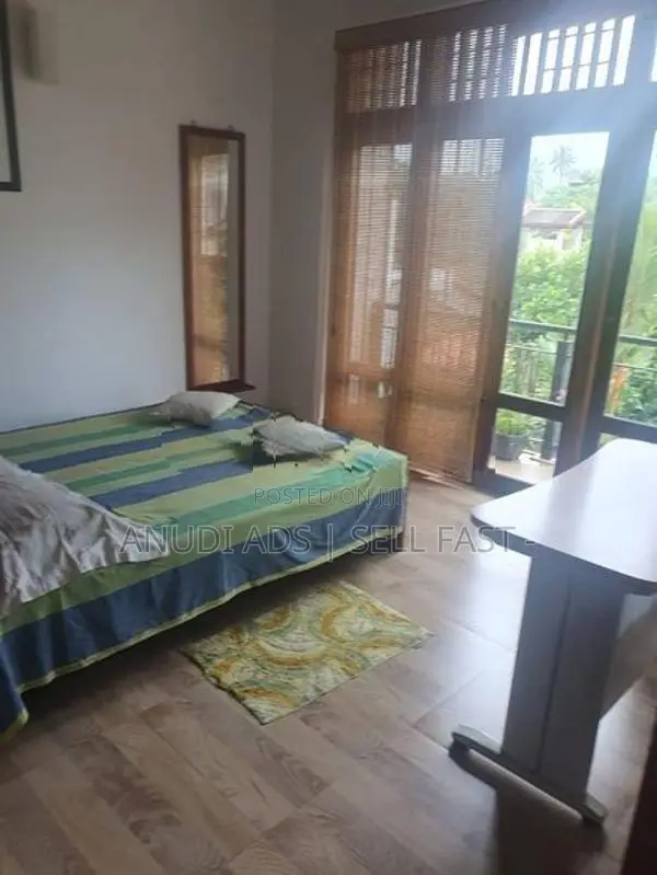 Single Room (Only for Girl) Rent in Homagama