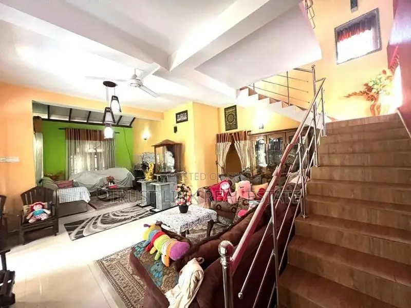 House For Sale In Ekala Ja-Ela - H2578