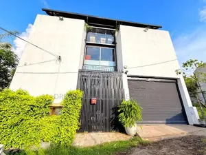 7.5 Perch Luxury House For Sale – Battaramulla
