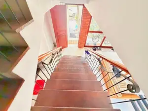 7.5 Perch Luxury House For Sale – Battaramulla