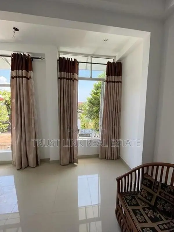 Modern 2-Storey Residence For Sale In Ja-Ela- H2573