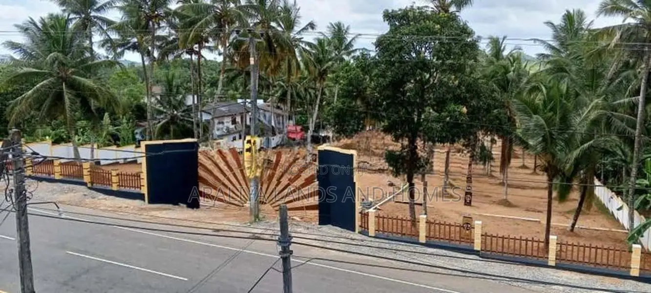 Land for Sale in Kiriwaththuduwa -Homagama