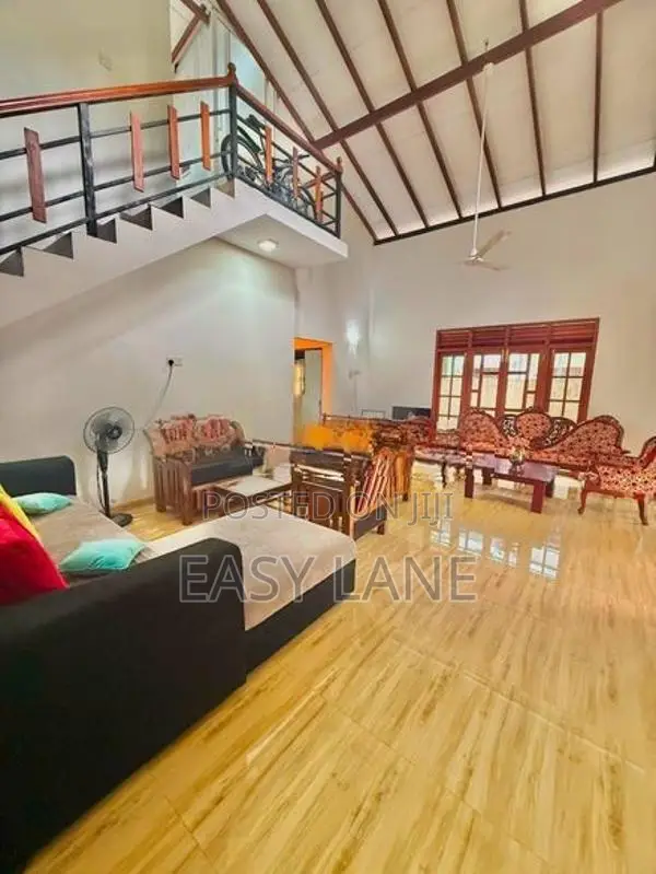 කොරතොට (අතුරුගිරිය) දෙමහල් නිවසක් විකිනීමට ඇත .