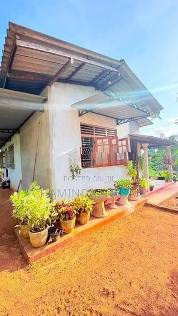 House for Sale in Dompe
