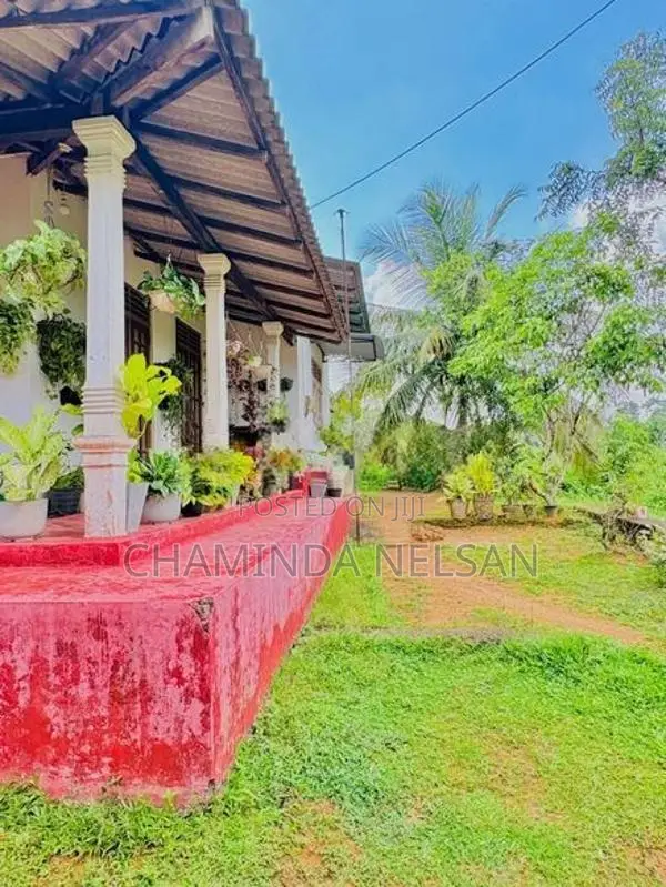 House for Sale in Dompe