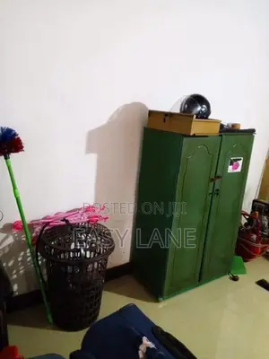 නාත්තණ්ඩිය, යක්දෙසාව පර්චස් 50ක් සමග නිවස