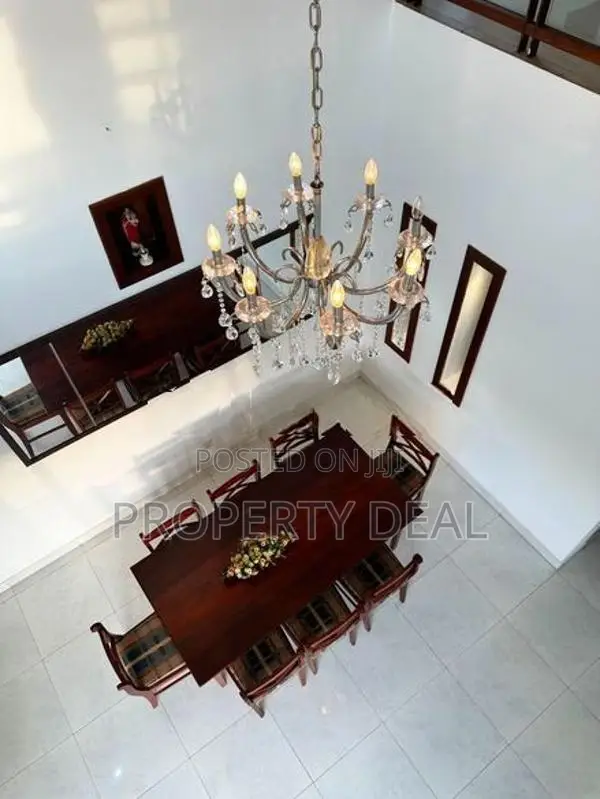 5 Bedroom House for Sale in Battaramulla - Pdh51