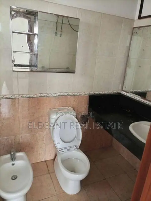 St. Micheal's - 03 Bedroom Apartment For Sale In Colombo 3 (A6125)