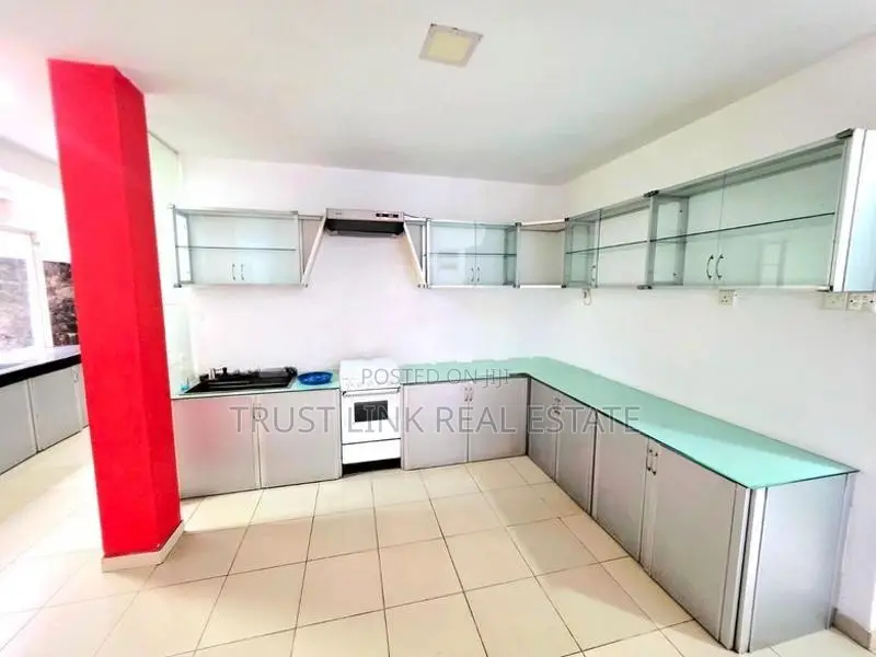 2-Story House for Sale in Ragama Batuwatte