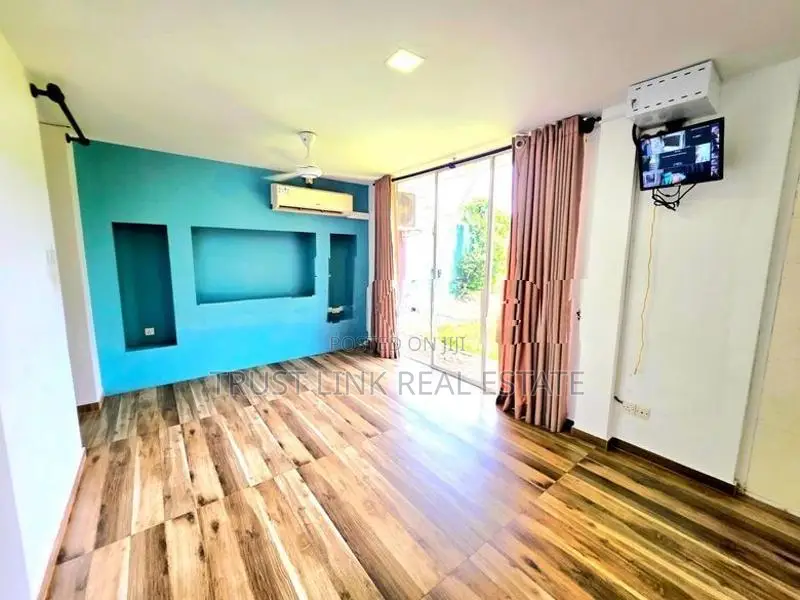 2-Story House for Sale in Ragama Batuwatte
