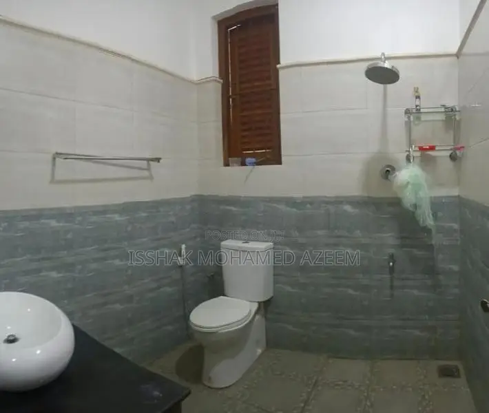 2th Floor House for Rent Dehiwala
