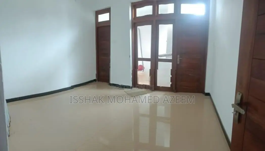 2th Floor House for Rent Dehiwala