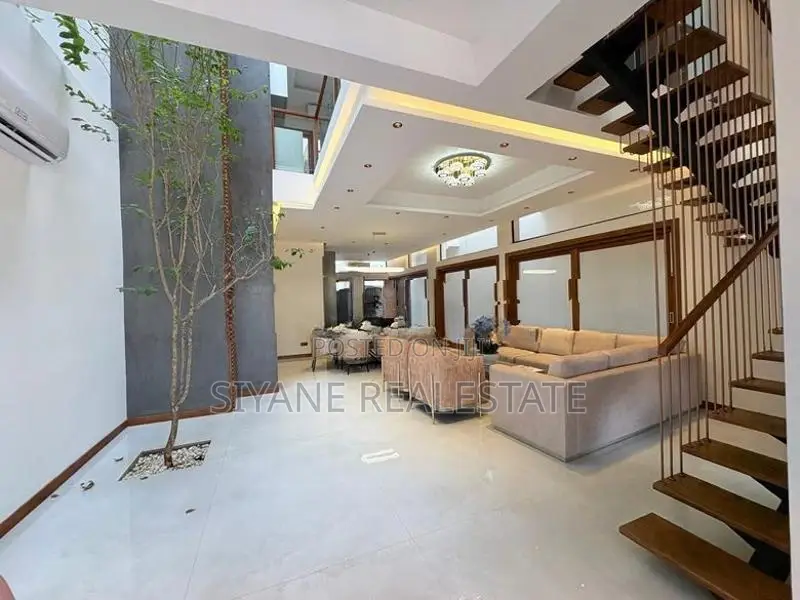Brand New Luxury House Sale In Battaramulla